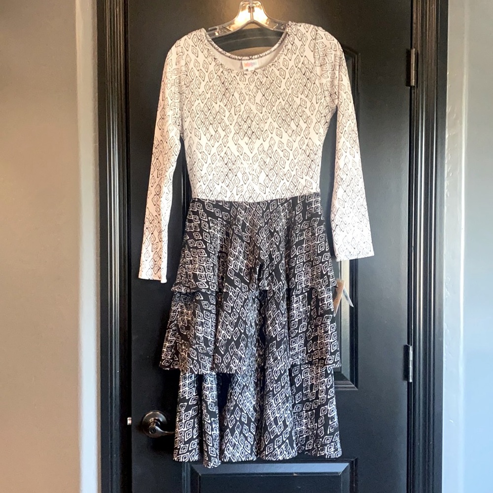Tiered Georgia LuLaRoe Dress - size Medium